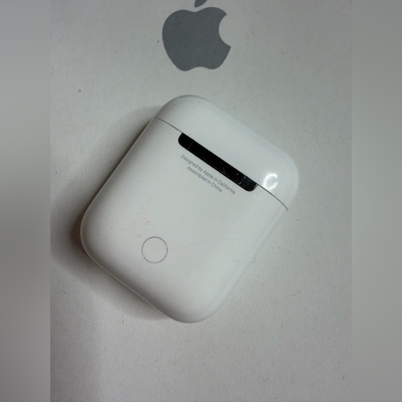 Air pods headphones - Picture 2 of 6